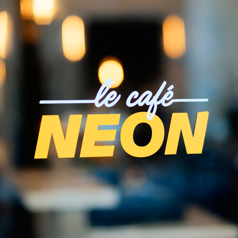 Le Café Néon